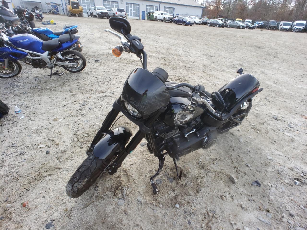 Image 2 of 2022 HARLEY-DAVIDSON FXLRS  2022 with VIN 1HD1YWZ12NB045687