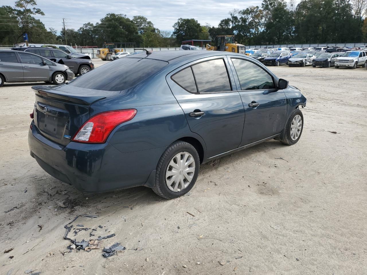 Изображение 3 2016 NISSAN VERSA S 2016 с VIN 3N1CN7AP3GL841510