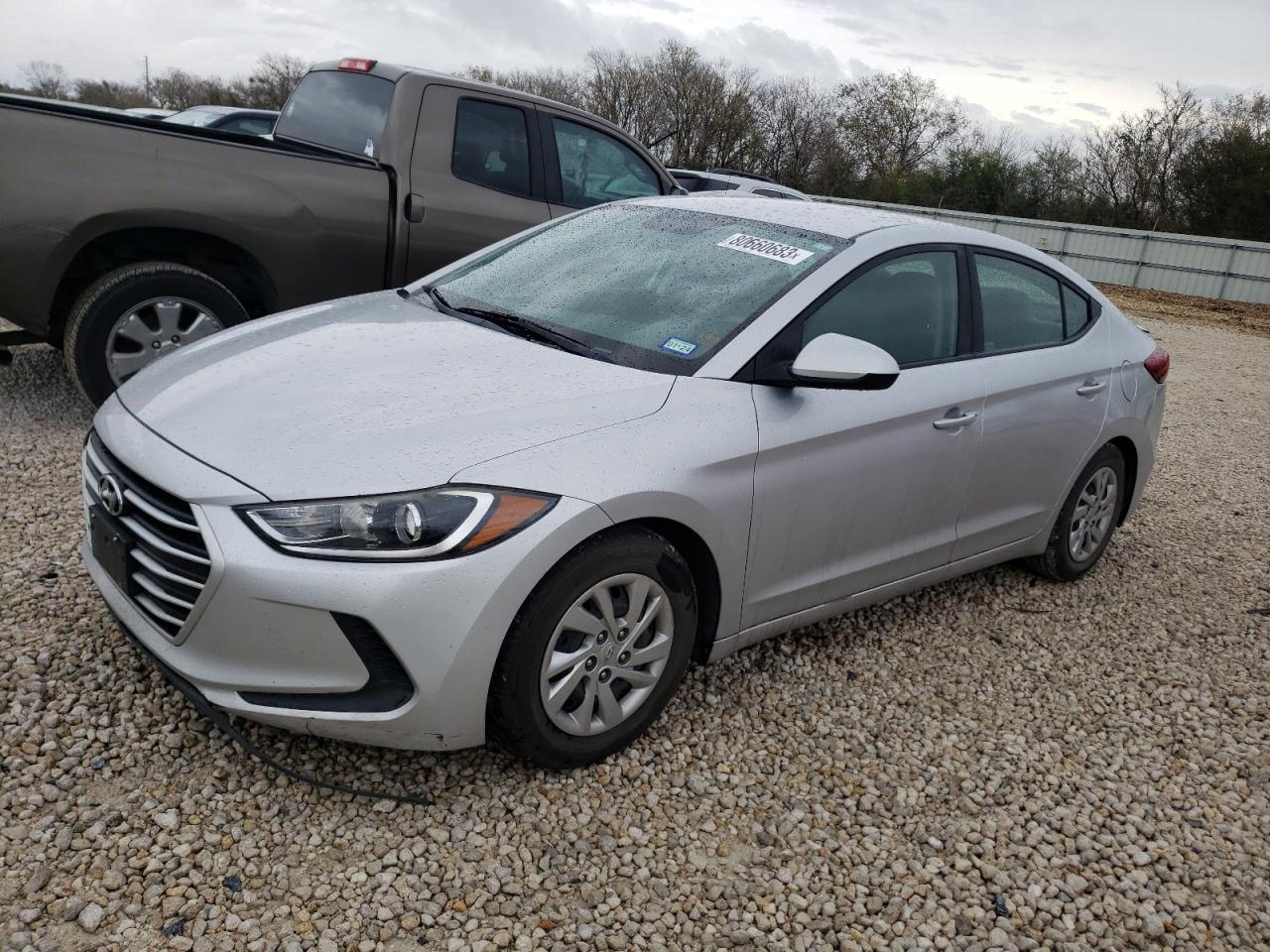 Obraz 1 z 2017 HYUNDAI ELANTRA SE 2017 z VIN KMHD74LF4HU412796