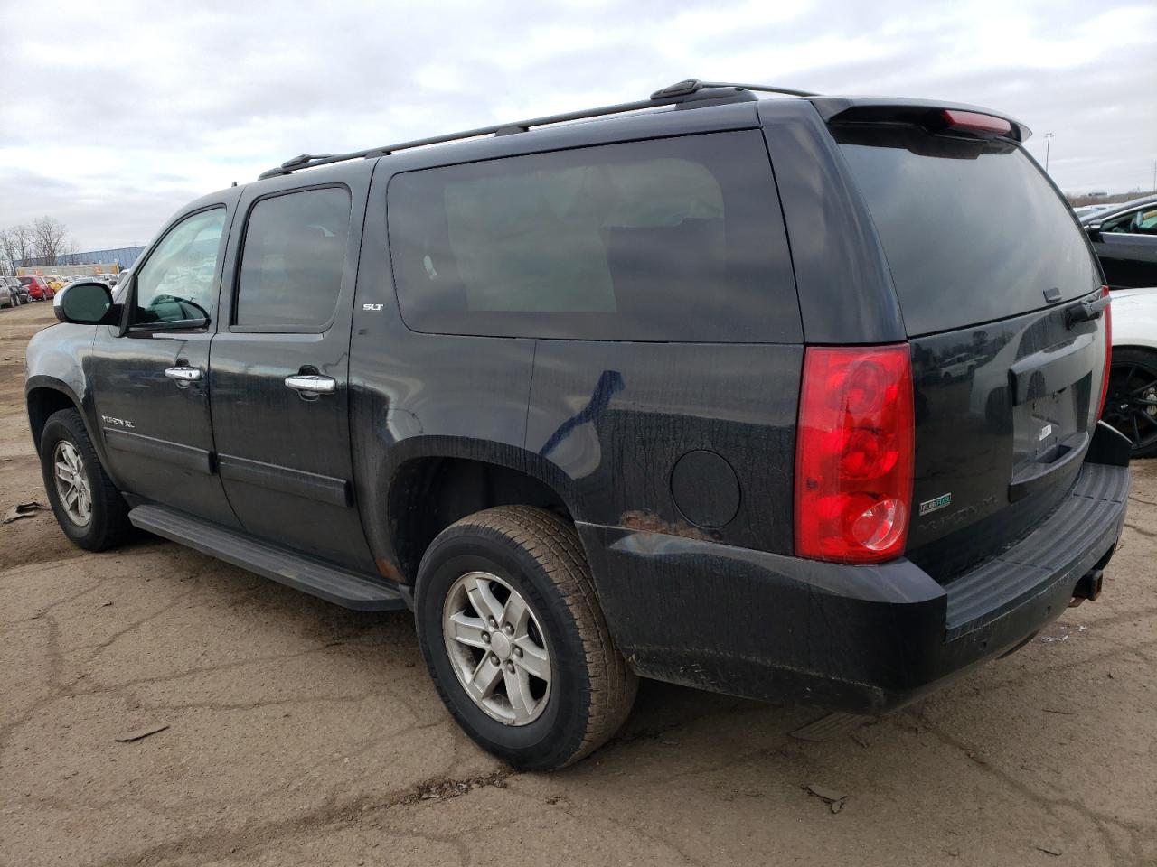 Obraz 2 z 2011 GMC YUKON XL K1500 SLT 2011 z VIN 1GKS2KE33BR307795