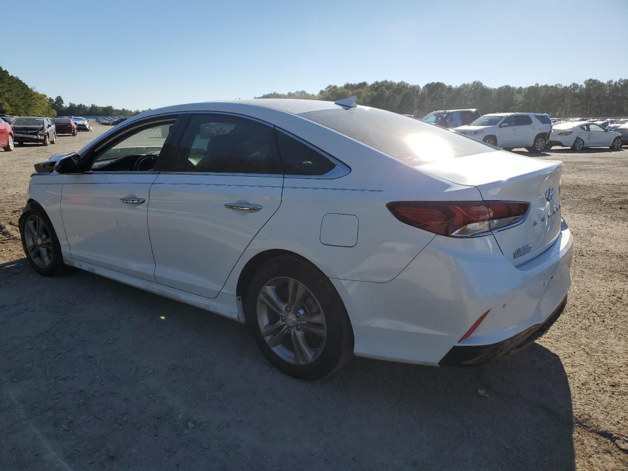 Image 2 of 2018 HYUNDAI SONATA SPORT 2018 with VIN 5NPE34AF2JH633305