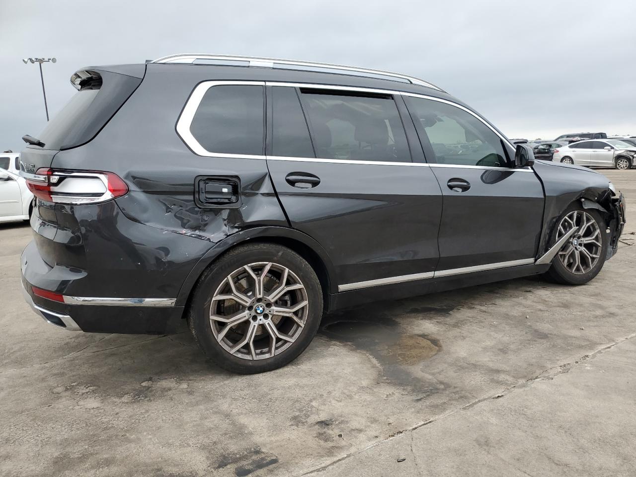 Изображение 3 2022 BMW X7 XDRIVE40I 2022 с VIN 5UXCW2C02N9L50881