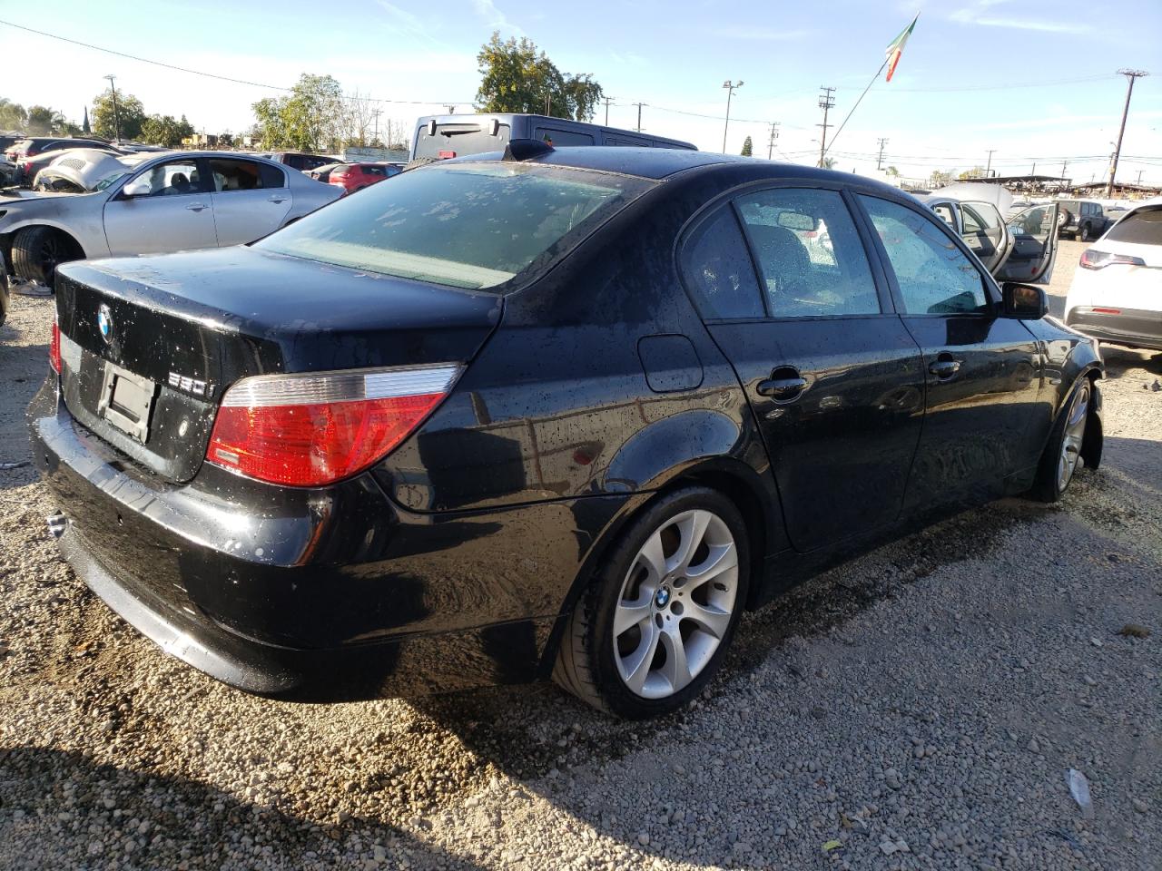 Изображение 3 2007 BMW 550 I 2007 с VIN WBANB53557CP08688