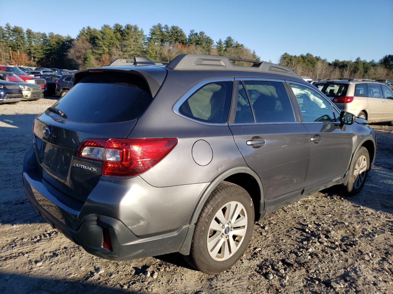 Изображение 3 2018 SUBARU OUTBACK 2.5I PREMIUM 2018 с VIN 4S4BSACC0J3269352