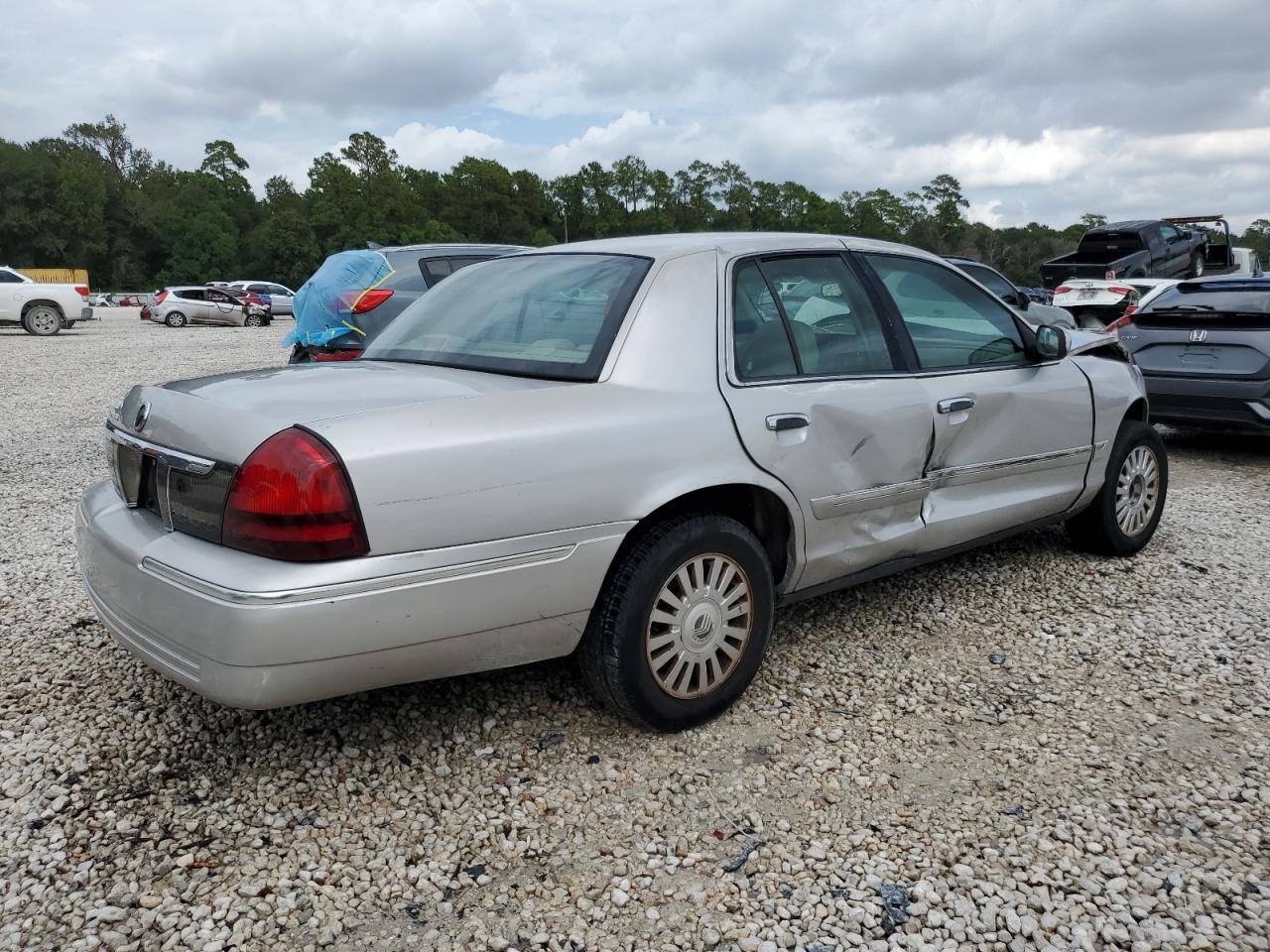 Image 3 of Mercury Grand Marquis Ls 2008 with VIN 2MEHM75V38X618784