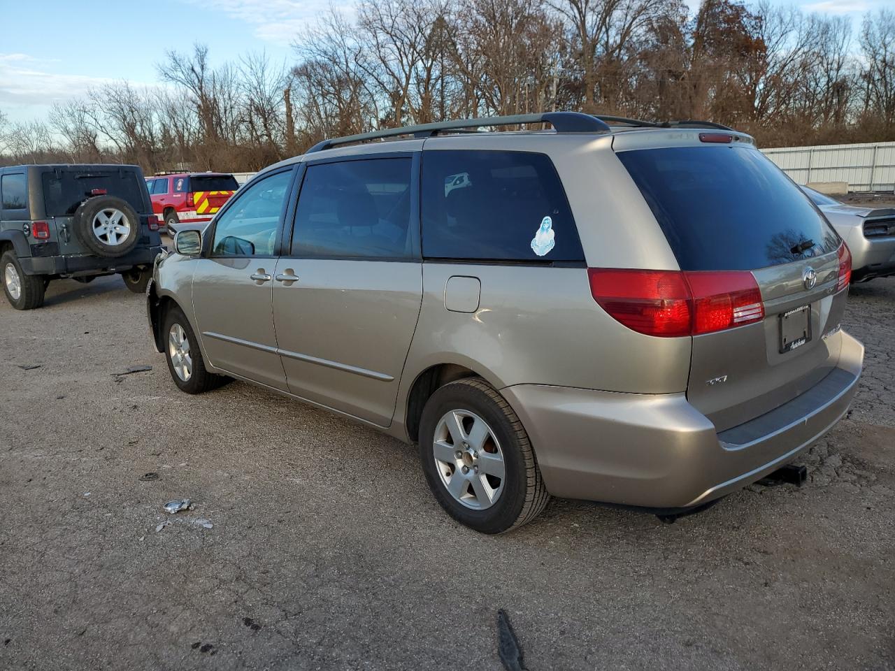Изображение 2 2004 TOYOTA SIENNA XLE 2004 с VIN 5TDZA22C04S082905