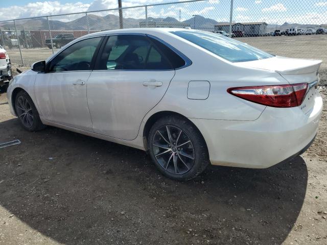 Obraz 2 z 2015 TOYOTA CAMRY LE 2015 z VIN 4T1BF1FK3FU102489