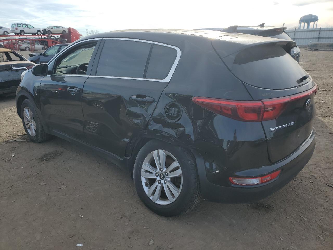 Image 2 of 2018 KIA SPORTAGE LX 2018 with VIN KNDPM3AC9J7447660
