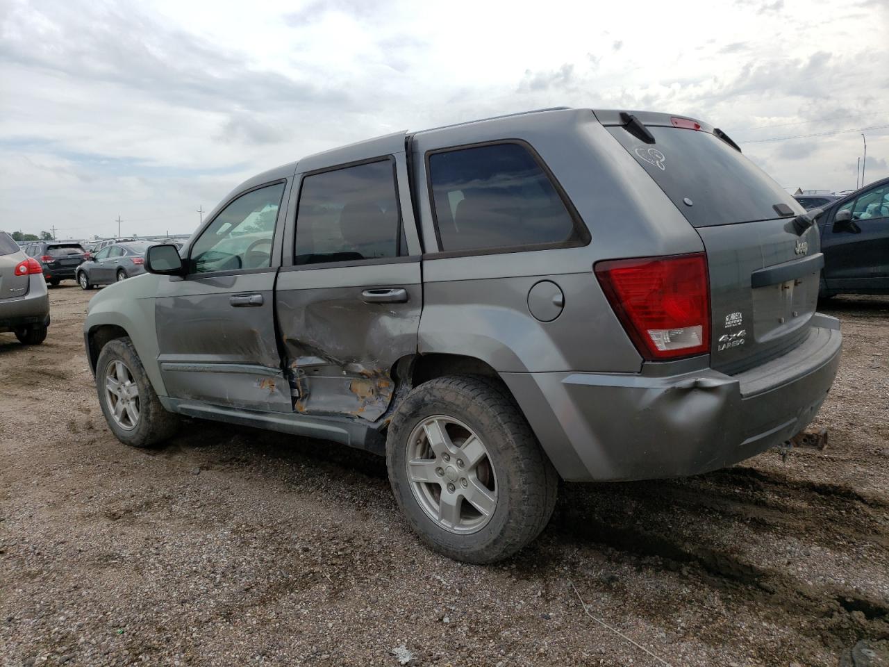 Image 2 of 2007 JEEP GRAND CHEROKEE LAREDO 2007 with VIN 1J8GR48K27C646627