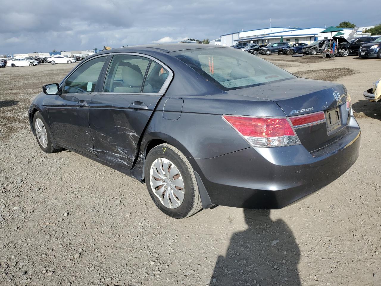 Изображение 2 2011 HONDA ACCORD LX 2011 с VIN 1HGCP2F38BA065425