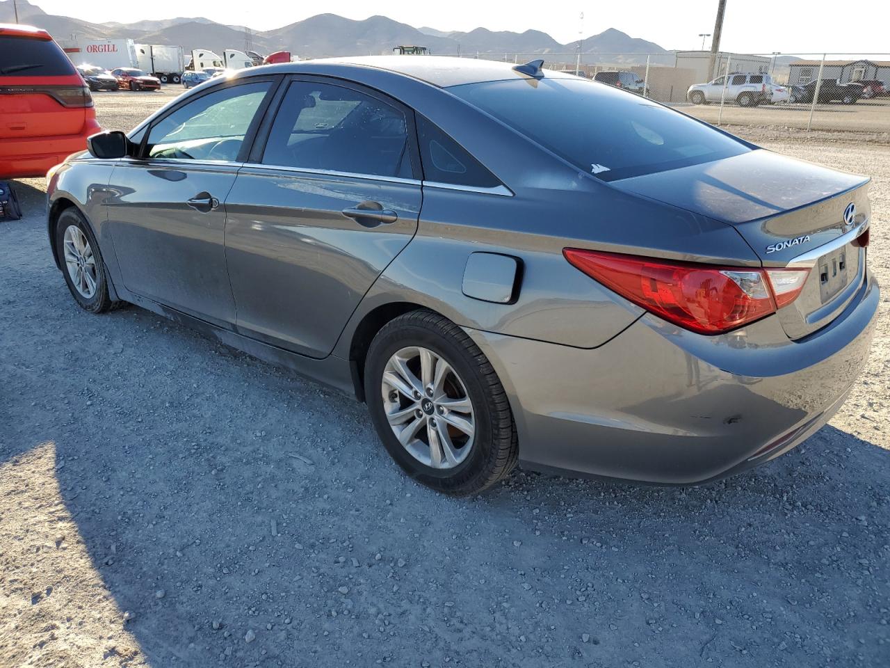 Image 2 of 2013 HYUNDAI SONATA GLS 2013 with VIN 5NPEB4AC5DH616592