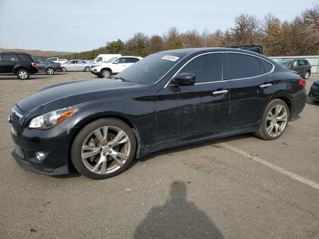2011 INFINITI M56  2011 image