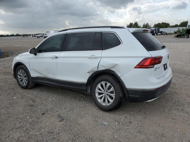 Image 2 of 2018 VOLKSWAGEN TIGUAN SE 2018 with VIN 3VV3B7AXXJM068401