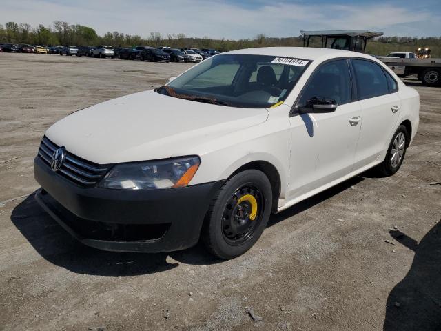 Obraz 1 z 2013 VOLKSWAGEN PASSAT S 2013 z VIN 1VWAP7A35DC006525