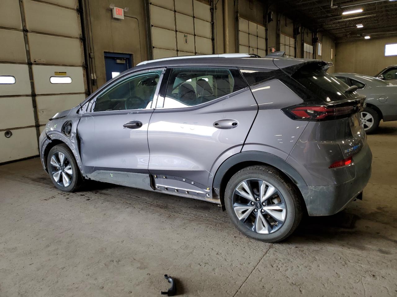Изображение 2 2023 CHEVROLET BOLT EUV LT 2023 с VIN 1G1FY6S00P4133002