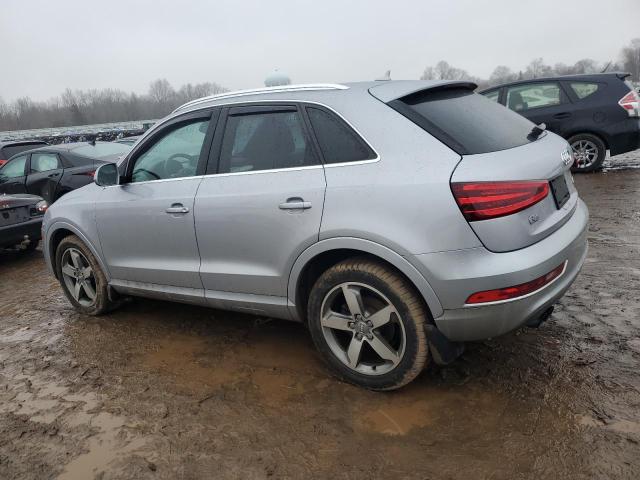 Obraz 2 z 2015 AUDI Q3 PREMIUM PLUS 2015 z VIN WA1EFCFS7FR004270