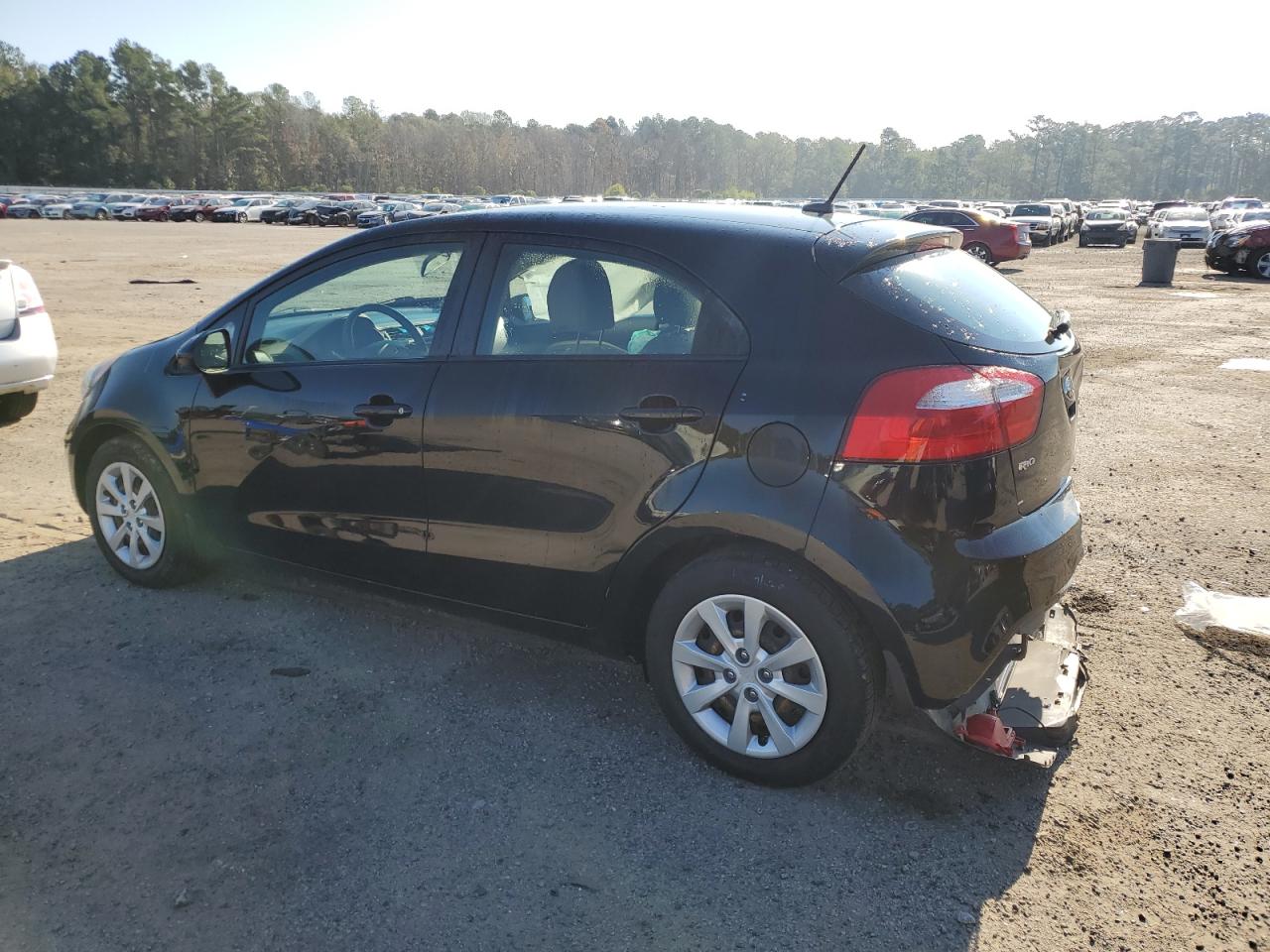 Obraz 2 z 2015 KIA RIO LX 2015 z VIN KNADM5A35F6516708