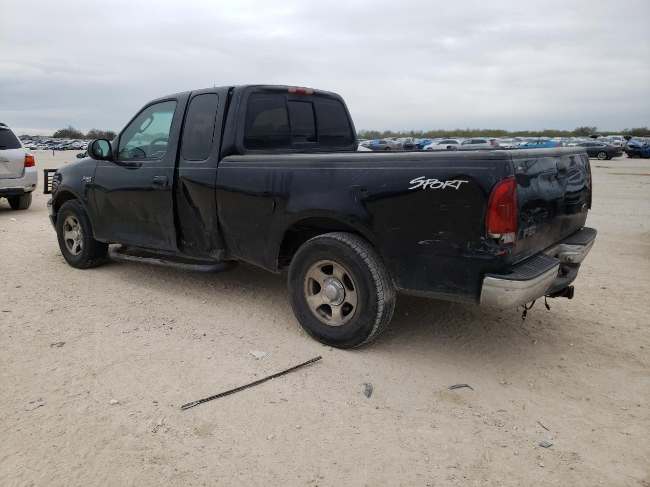Obraz 2 z 2002 FORD F150  2002 z VIN 1FTRX17252KE07528