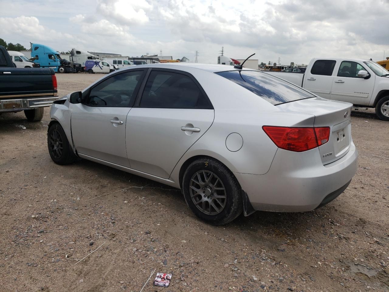 Obraz 2 z 2013 KIA FORTE LX 2013 z VIN KNAFT4A28D5732116