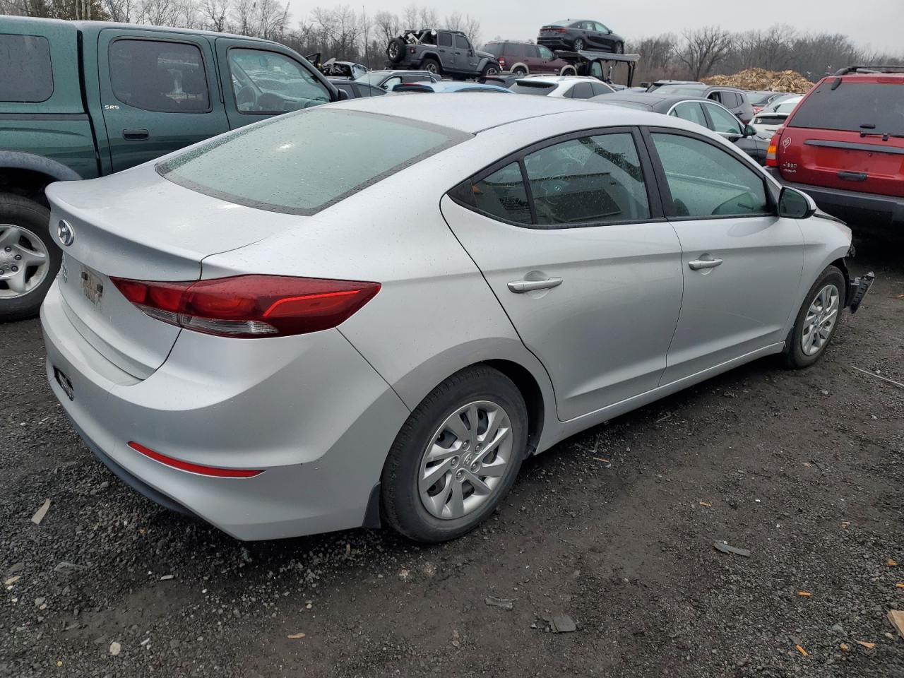 Obraz 3 z 2018 HYUNDAI ELANTRA SE 2018 z VIN KMHD74LF7JU470343