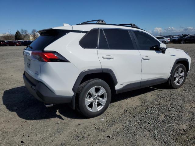 Image 3 of 2020 TOYOTA RAV4 XLE 2020 with VIN JTMRWRFV0LD069359