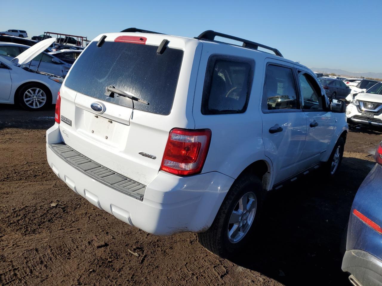 Image 3 of 2008 FORD ESCAPE XLT 2008 with VIN 1FMCU93148KD65948