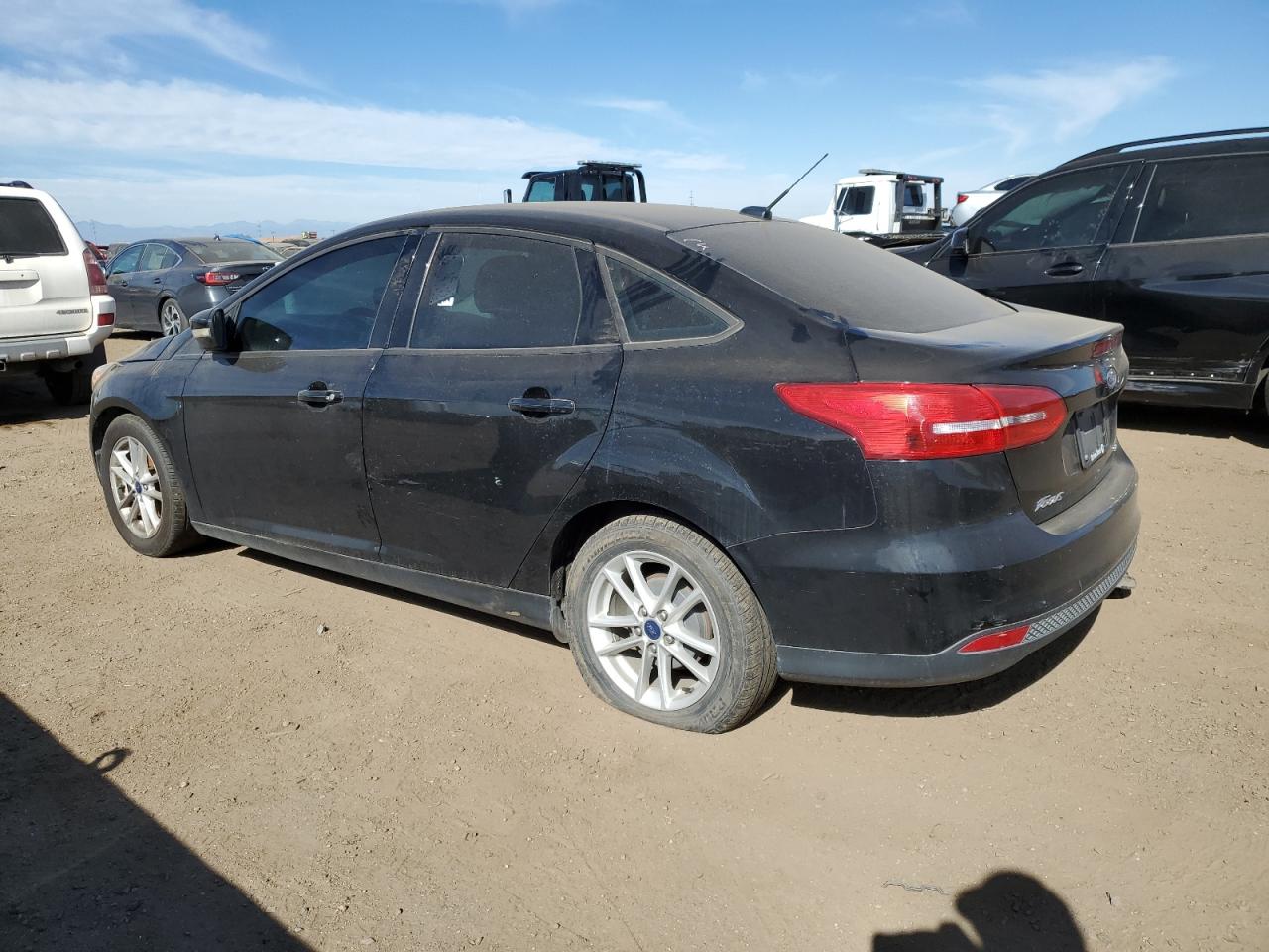 Obraz 2 z 2017 FORD FOCUS SE 2017 z VIN 1FADP3F20HL245016