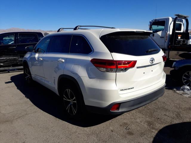 Image 3 of 2018 TOYOTA HIGHLANDER LE 2018 with VIN 5TDZARFH1JS040009