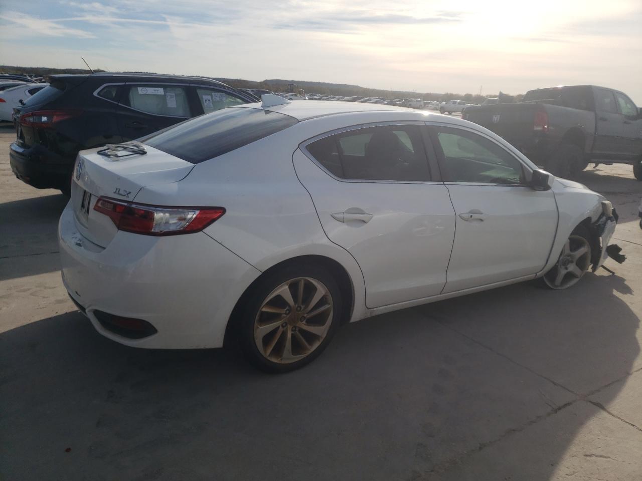 Изображение 3 2017 ACURA ILX PREMIUM 2017 с VIN 19UDE2F76HA011319