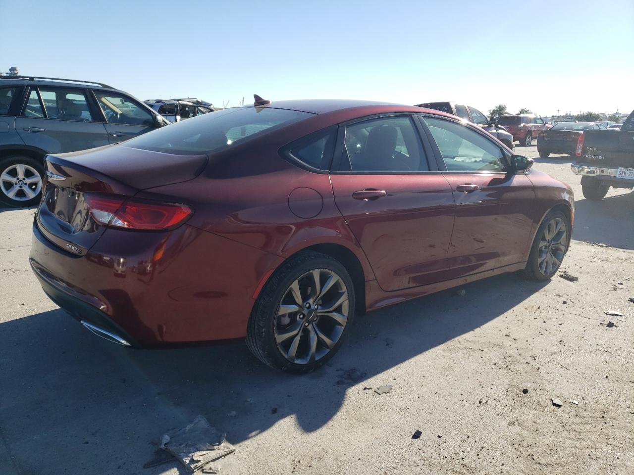 Изображение 3 2015 CHRYSLER 200 S 2015 с VIN 1C3CCCBGXFN514213