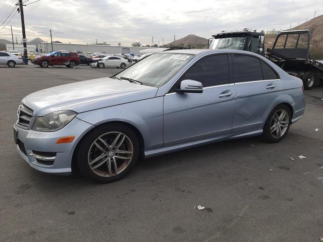 Image 1 of 2014 MERCEDES-BENZ C 250 2014 with VIN WDDGF4HBXER304312
