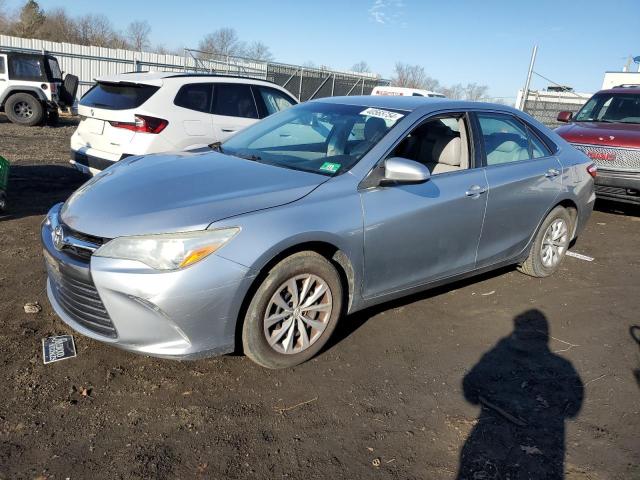 Obraz 1 z 2015 TOYOTA CAMRY LE 2015 z VIN 4T4BF1FKXFR483053