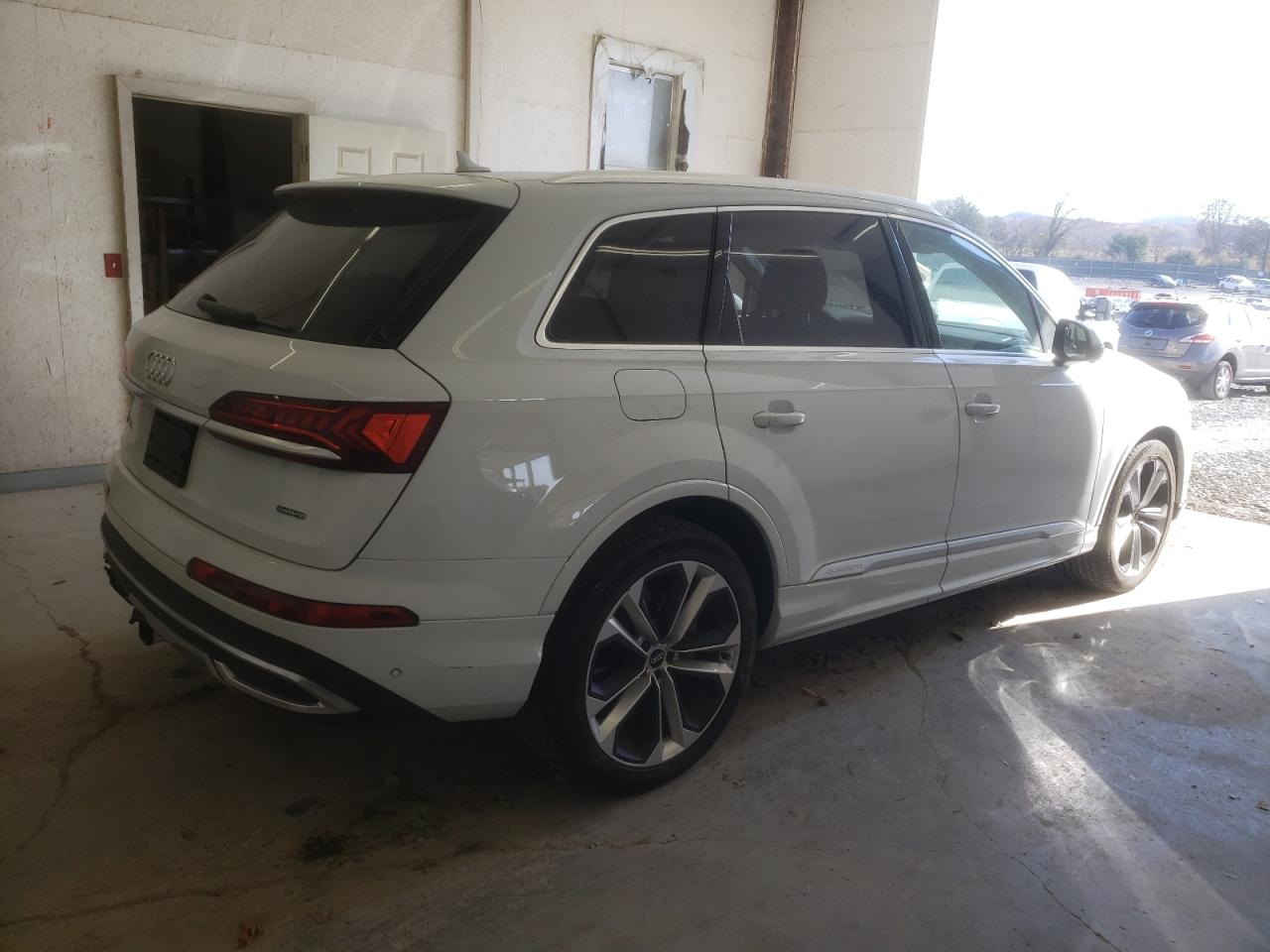 Image 3 of 2021 AUDI Q7 PRESTIGE 2021 with VIN WA1VXBF77MD020630