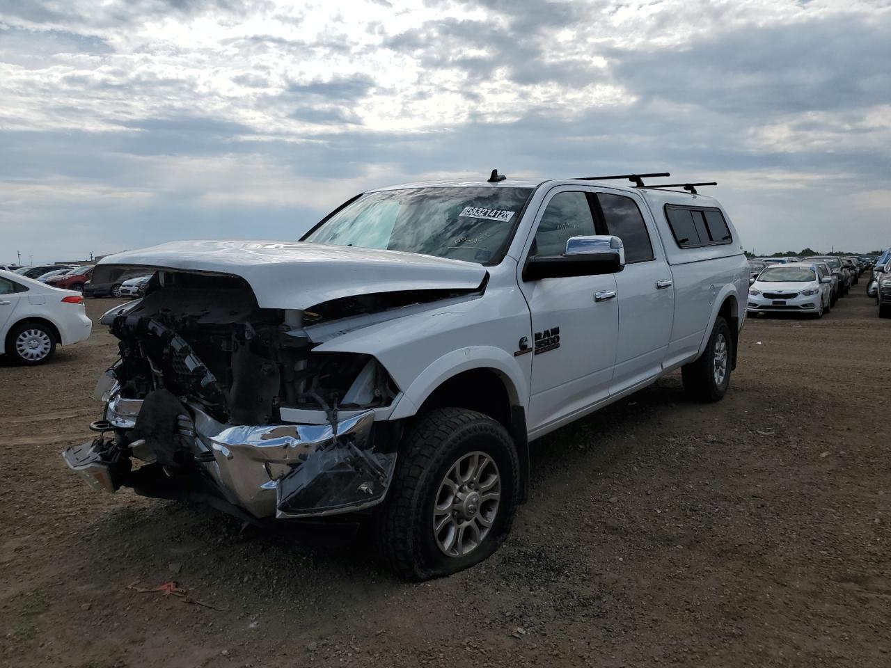 Obraz 2 z 2015 RAM 3500 LARAMIE 2015 z VIN 3C63R3JLXFG678506