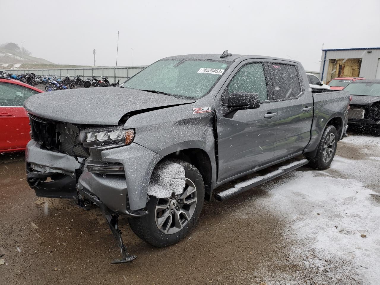 Obraz 1 z 2021 CHEVROLET SILVERADO K1500 RST 2021 z VIN 1GCUYEED2MZ112576