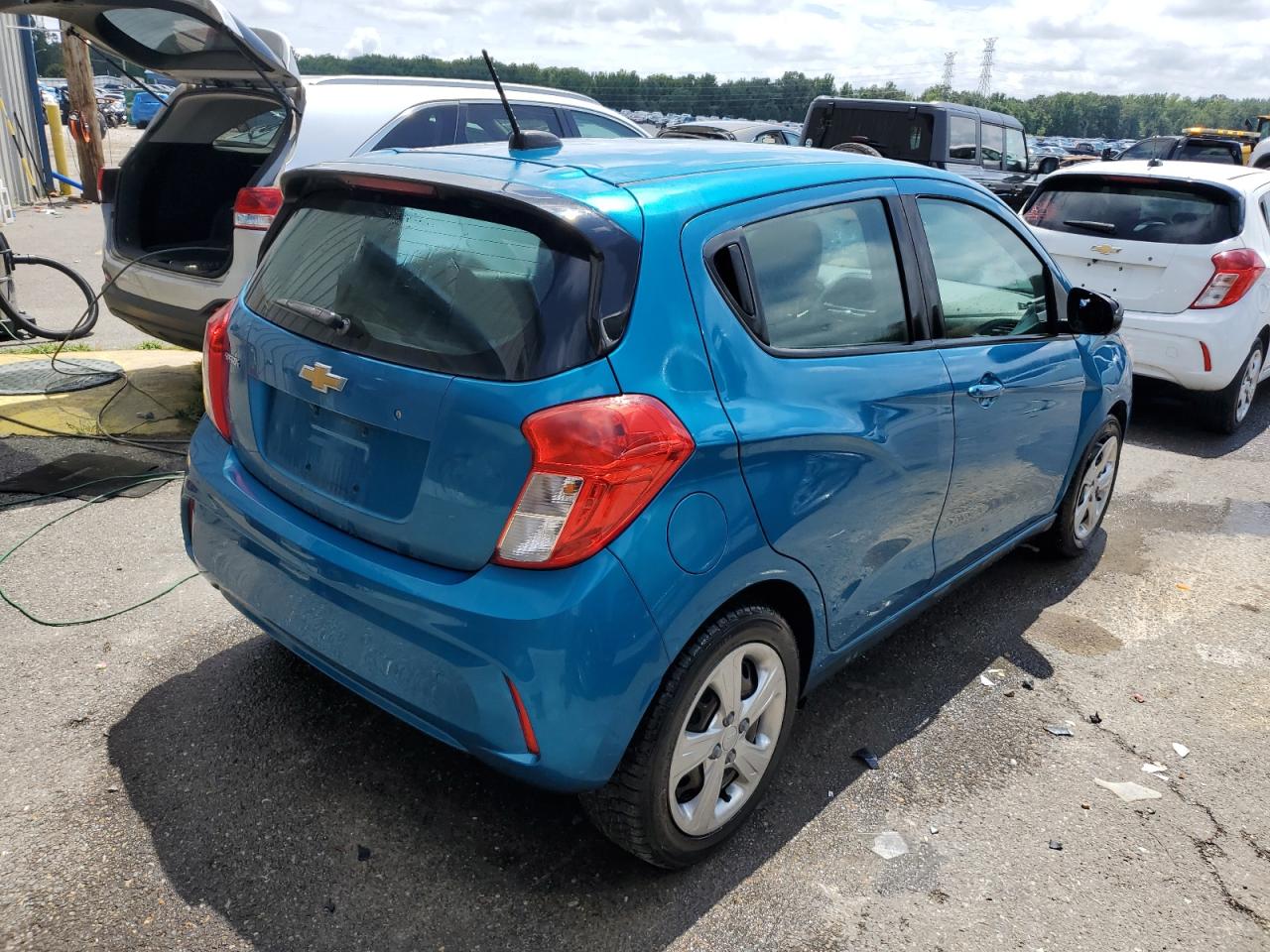 Image 3 of 2020 CHEVROLET SPARK LS 2020 with VIN KL8CB6SA6LC423421