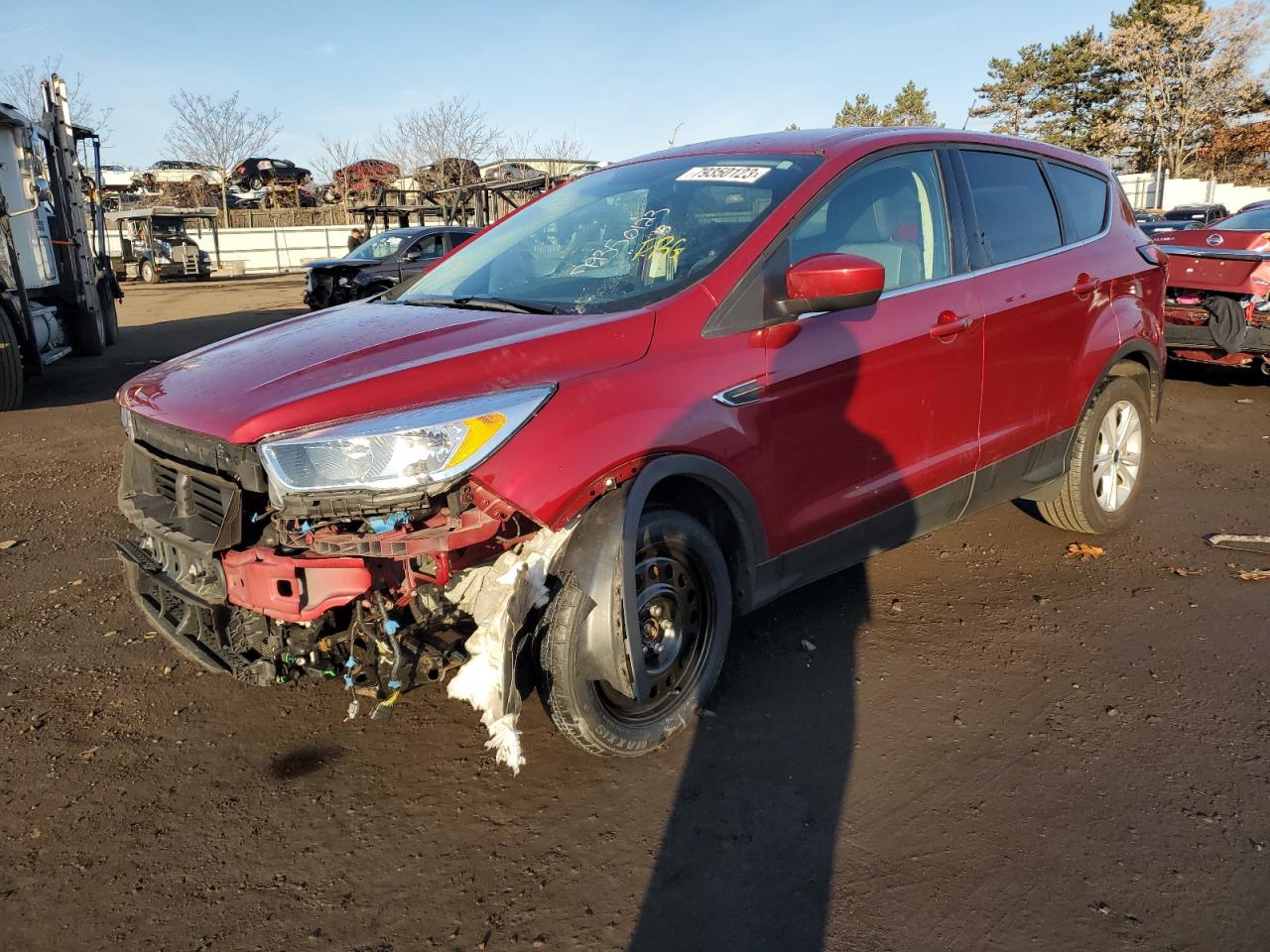 Obraz 1 z 2019 FORD ESCAPE SE 2019 z VIN 1FMCU9GD7KUC09256