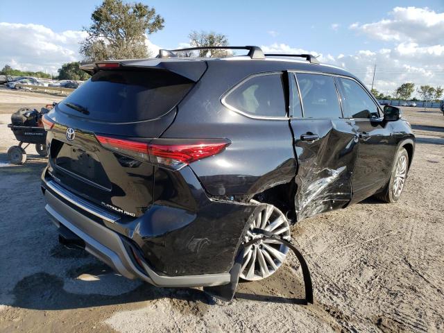 Image 3 of 2022 TOYOTA HIGHLANDER PLATINUM 2022 with VIN 5TDFZRBH9NS190067