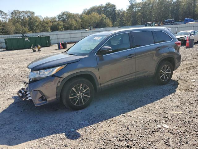 Изображение 1 2018 TOYOTA HIGHLANDER SE 2018 с VIN 5TDKZRFH3JS548010