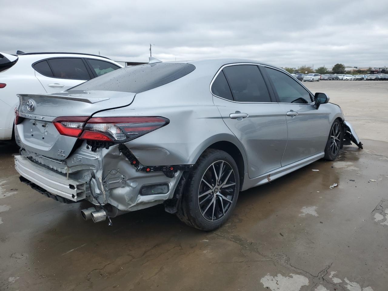 Изображение 3 2021 TOYOTA CAMRY SE 2021 с VIN 4T1G11BK8MU027618