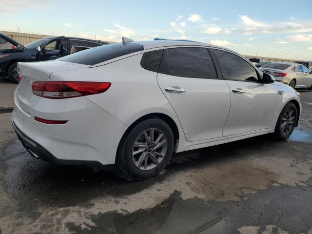 Image 3 of 2019 KIA OPTIMA LX 2019 with VIN 5XXGT4L38KG335768