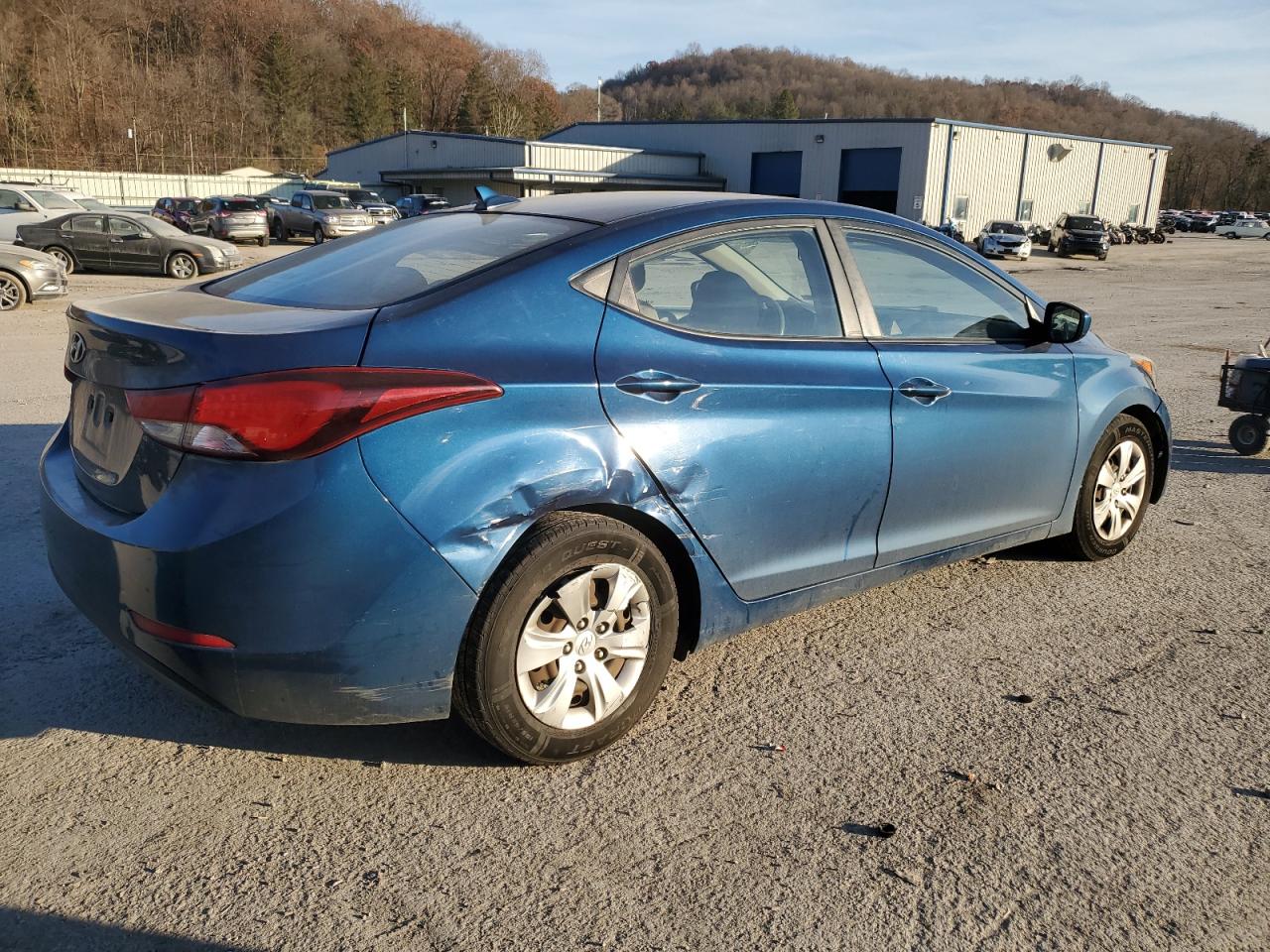 Obraz 3 z 2016 HYUNDAI ELANTRA SE 2016 z VIN KMHDH4AE6GU502540