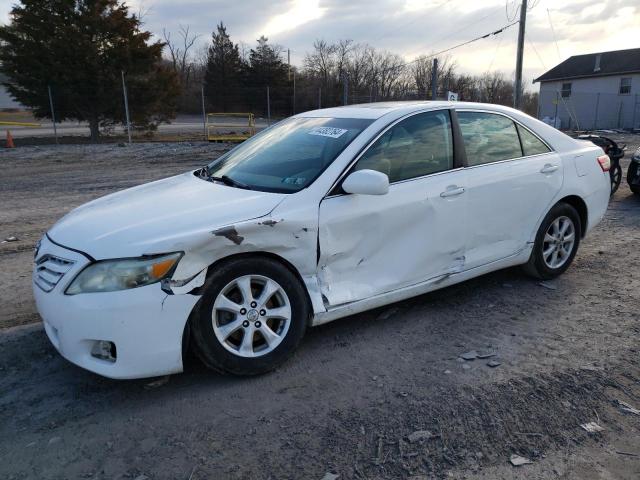 Obraz 1 z 2011 TOYOTA CAMRY BASE 2011 z VIN 4T1BF3EK6BU729713