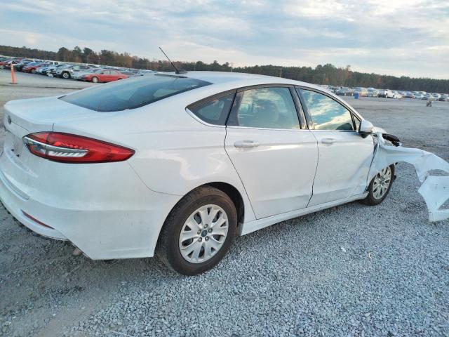 Obraz 3 z 2019 FORD FUSION S 2019 z VIN 3FA6P0G78KR142582