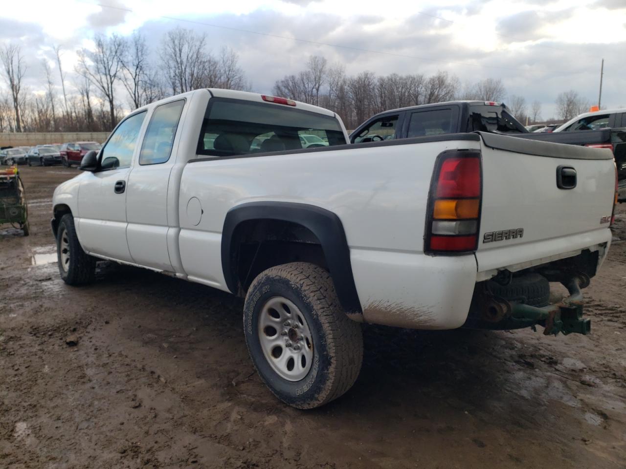 Obraz 2 z 2006 GMC NEW SIERRA K1500 2006 z VIN 1GTEK19V76Z257455