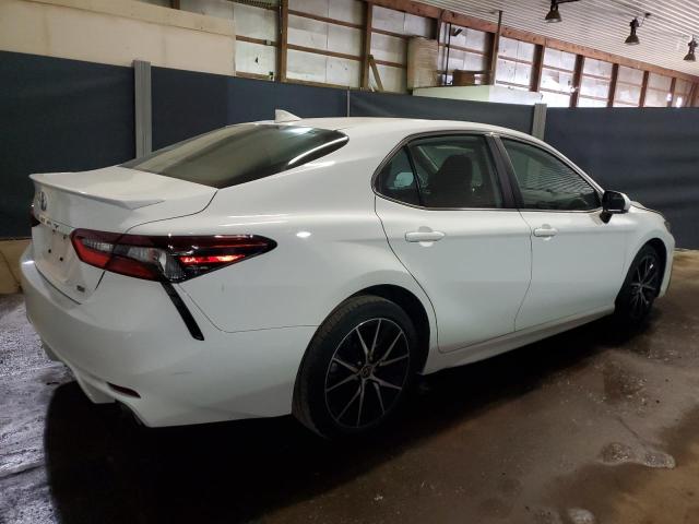 Image 3 of 2022 TOYOTA CAMRY SE 2022 with VIN 4T1G11AK9NU070710