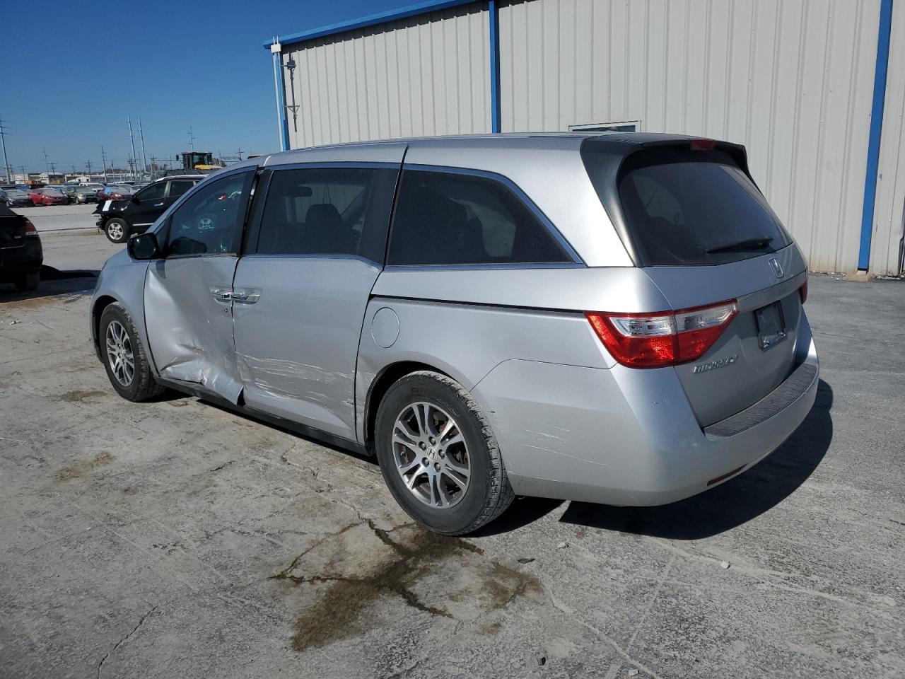 Image 2 of 2012 HONDA ODYSSEY EXL 2012 with VIN 5FNRL5H68CB105315