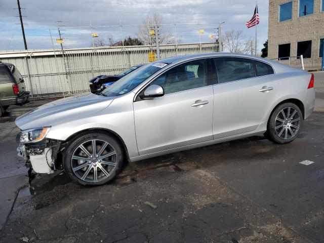 2017 VOLVO S60 PLATINUM 2017 image