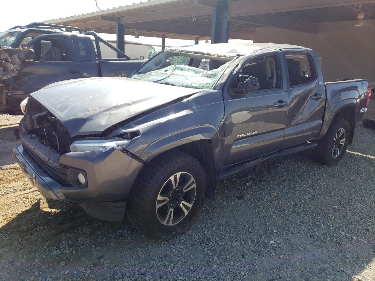 Obraz 1 z 2016 TOYOTA TACOMA DOUBLE CAB 2016 z VIN 5TFAZ5CN9GX003334