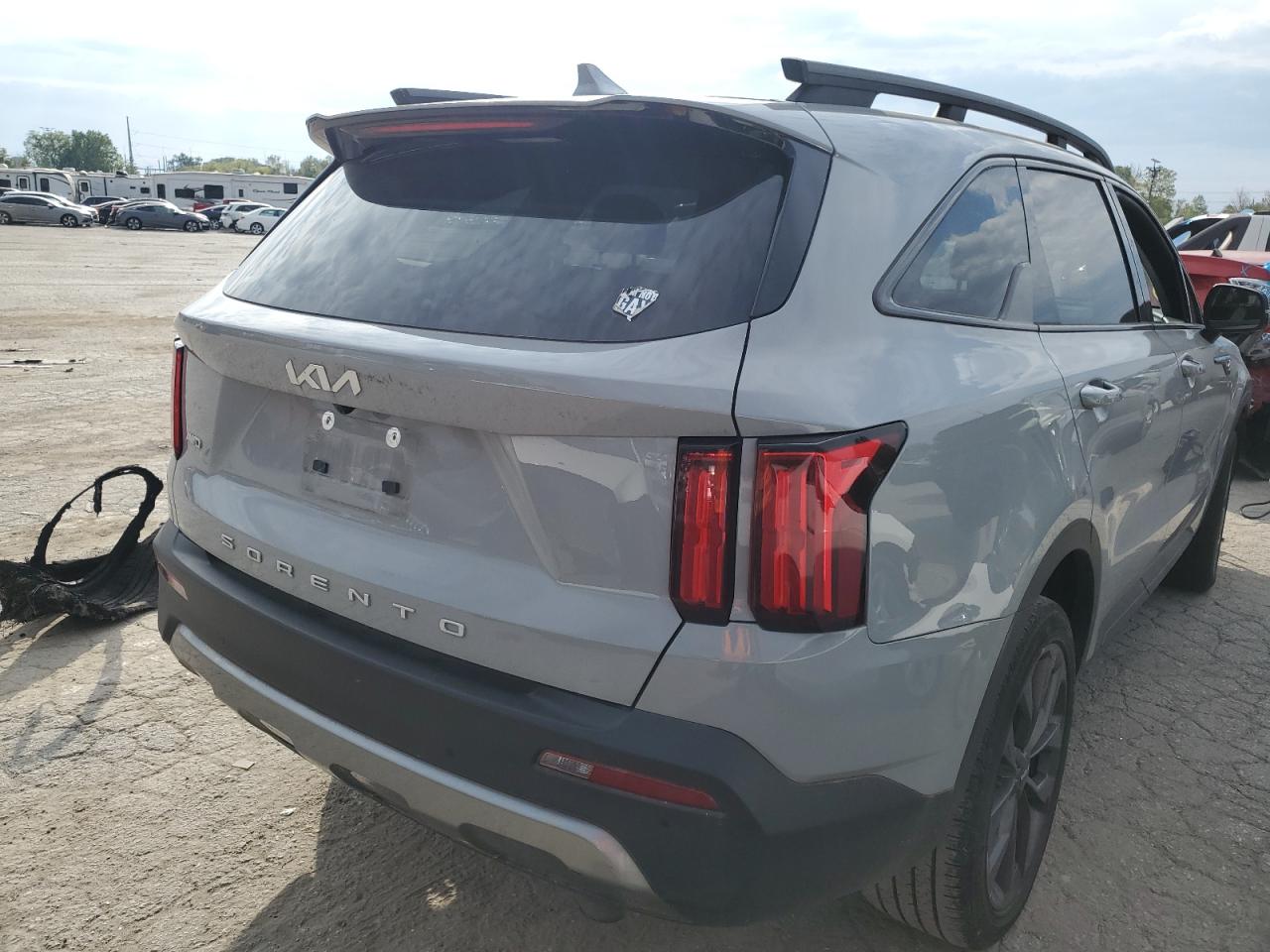Image 3 of 2022 KIA SORENTO SX 2022 with VIN 5XYRKDLF2NG077995